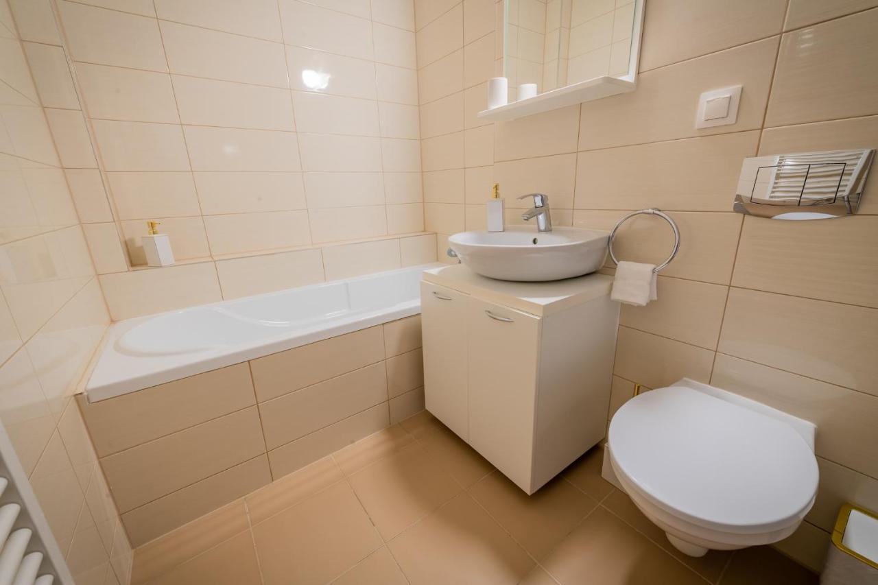 Coresi Vibe Studio Braşov Exterior foto