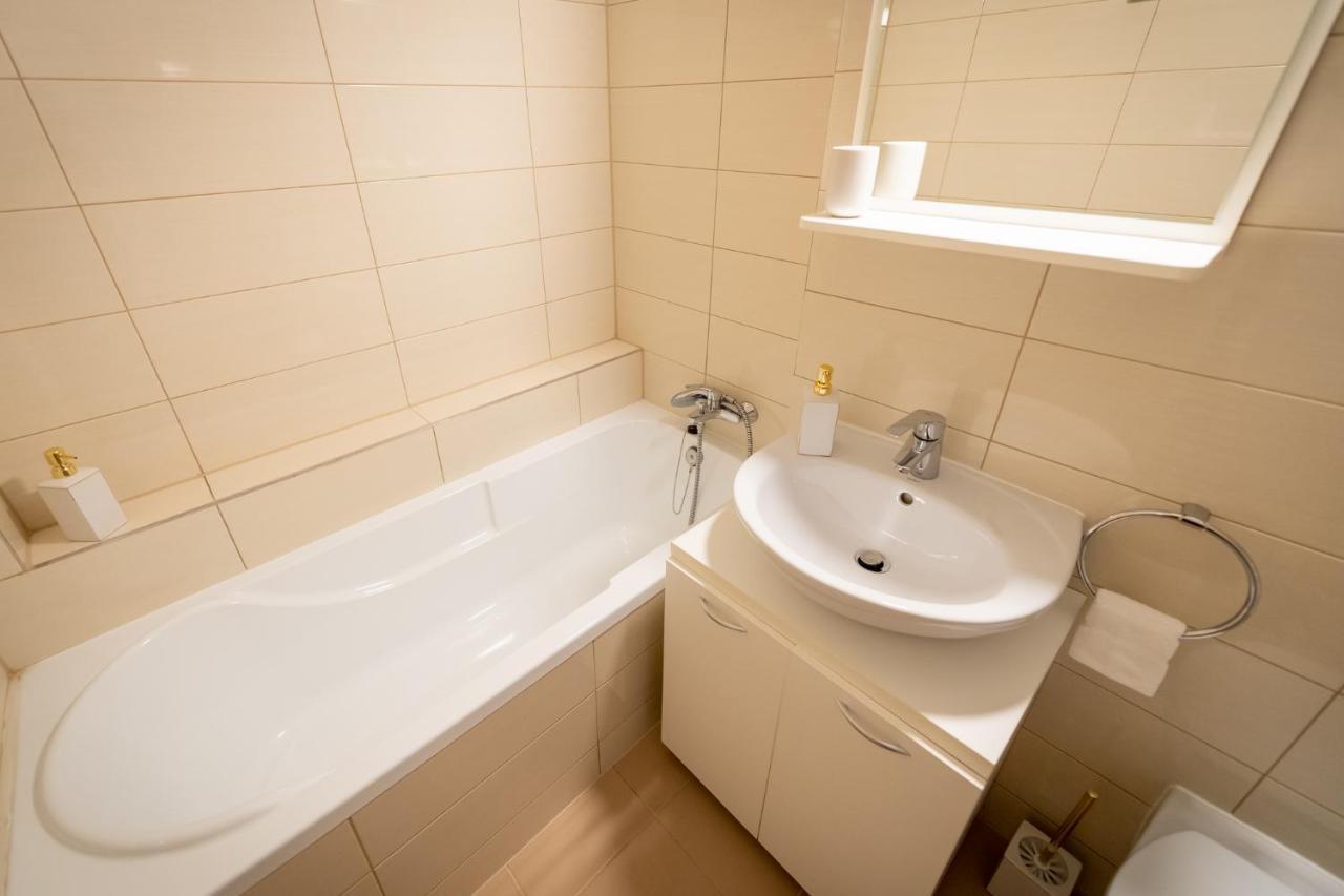 Coresi Vibe Studio Braşov Exterior foto